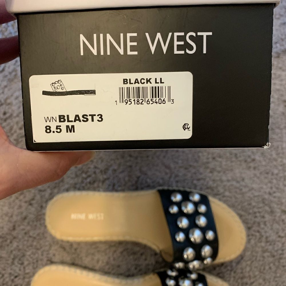 Nine West Blast 3 Studded Flat Espadrille Faux Leather Women’s Shoes Size 8.5 - Picture 3 of 4